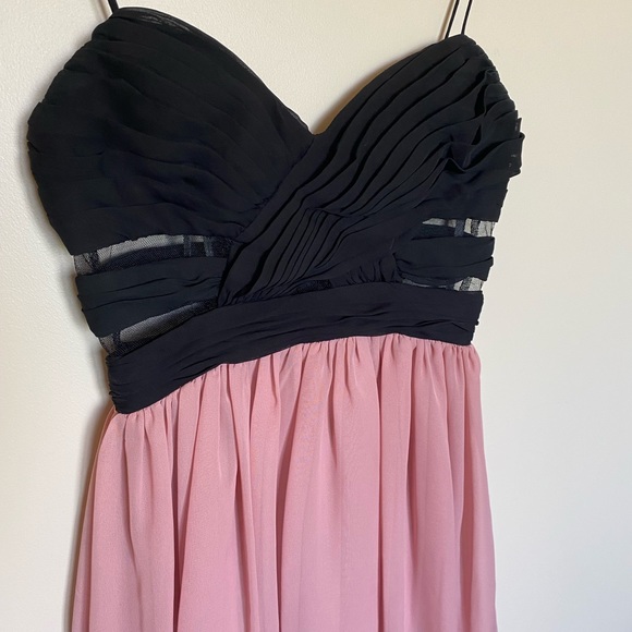 Black and pink chiffon dress - Picture 3 of 4
